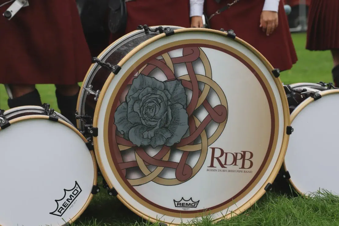 Roisin Dubh Pipe Band