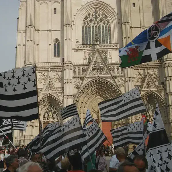 French National Assembly votes to abolish remnants of Breton autonomy