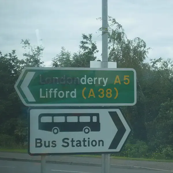 A charter incorporates Derry as the city of Londonderry and creates the new county of Londonderry