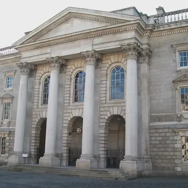 Statutes of Dublin University amended to allow Catholics to take degrees