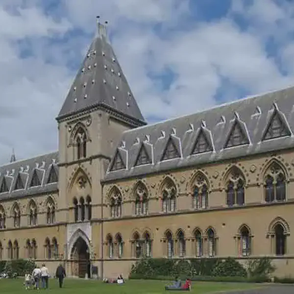 Benjamin Woodward, architect, is born in Tullamore, Co. Offaly