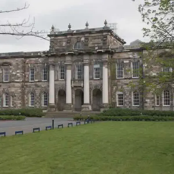 Assemblys College, Belfast, opens for the training of Presbyterian clergy